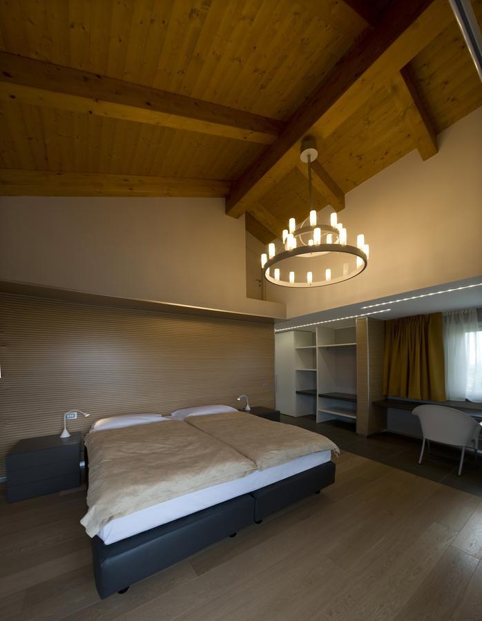 Апартаменты Casa Nelle Vigne Кастильоне-Тинелла Экстерьер фото